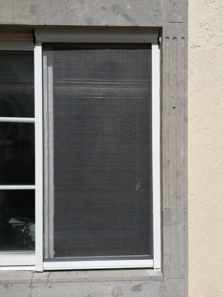 MOSQUITERO ENROLLABLE