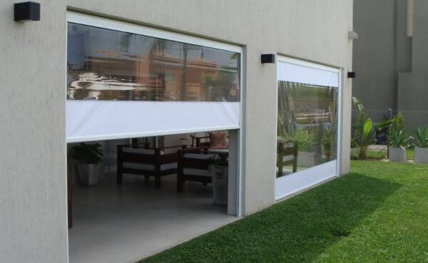 TOLDO V. CON VENTANA